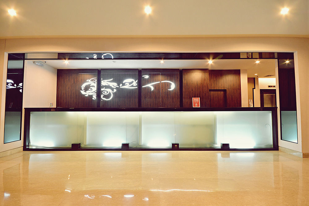 Hotel Diradja Джакарта Екстериор снимка